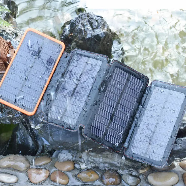 Solary Pro™ | Solar Powerbank