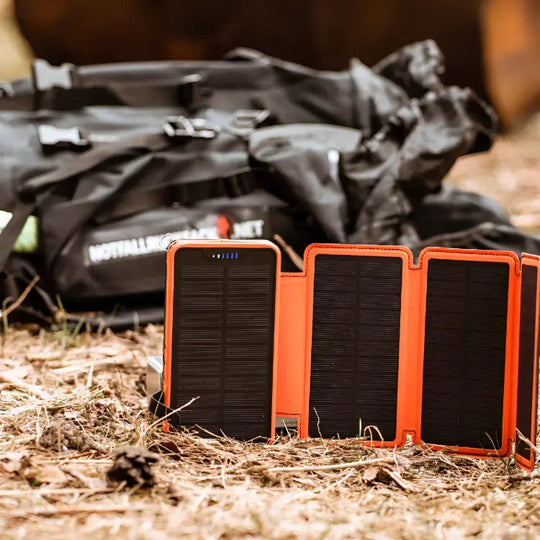 Solary Pro™ | Solar Powerbank